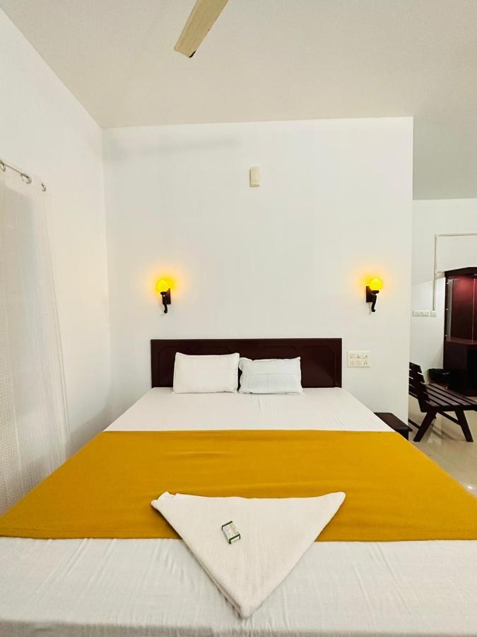 Pkn Homestay Kumily Thekkady Eksteriør billede